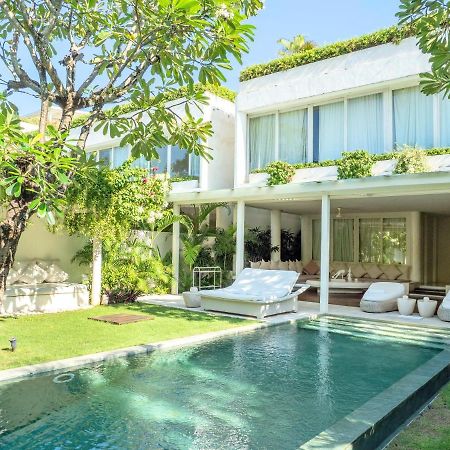 Eden The Residence At The Sea Seminyak Екстериор снимка