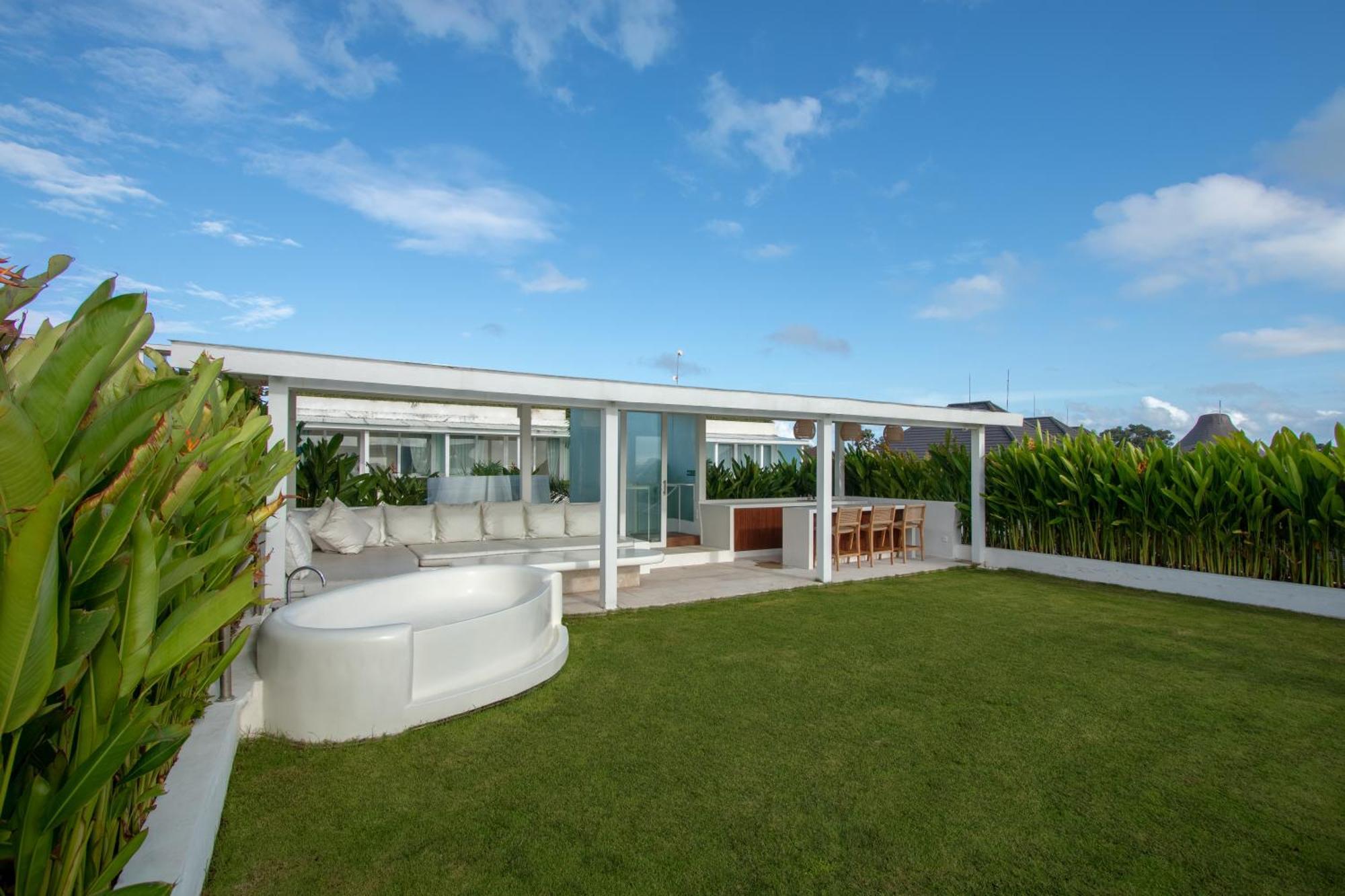 Eden The Residence At The Sea Seminyak Екстериор снимка