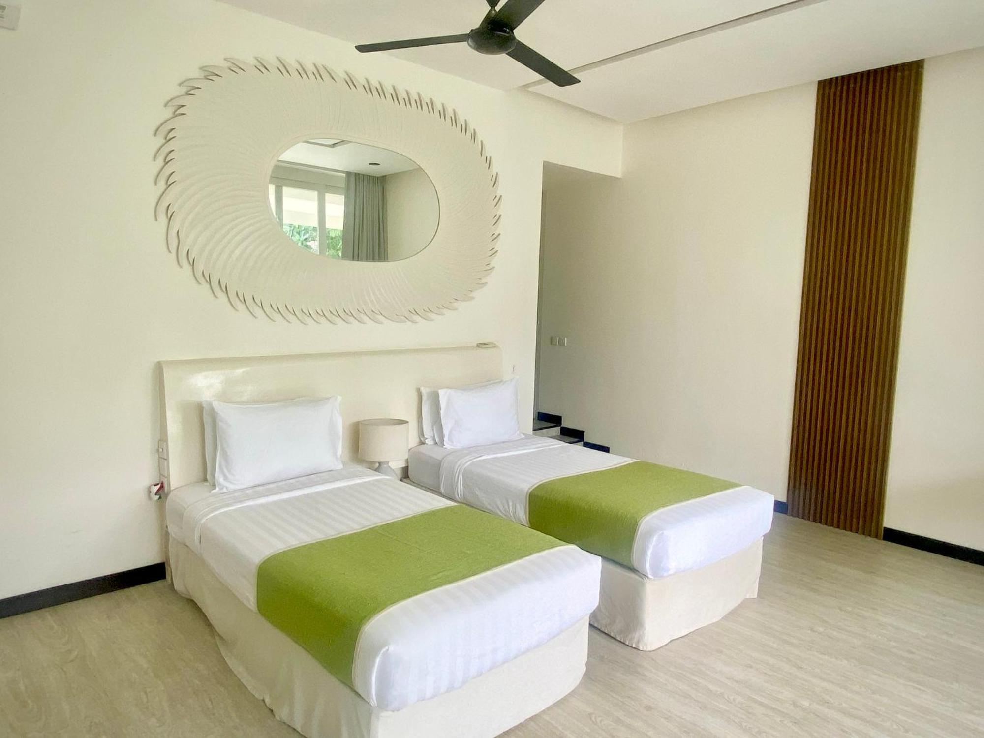 Eden The Residence At The Sea Seminyak Екстериор снимка