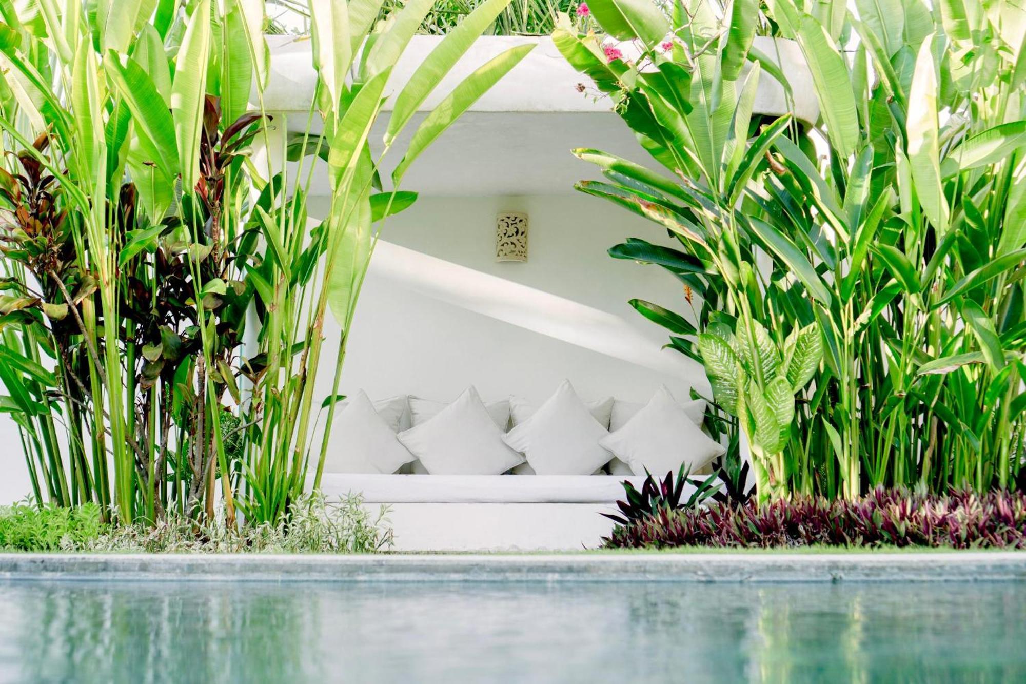 Eden The Residence At The Sea Seminyak Екстериор снимка